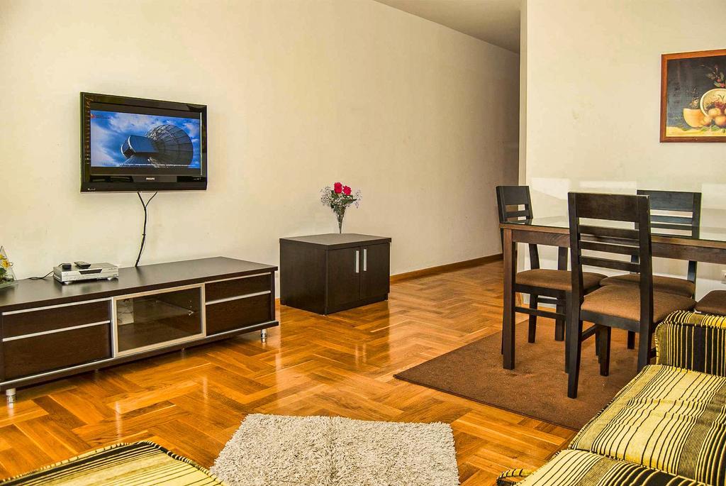 Apartments Kristina Makarska Exterior photo